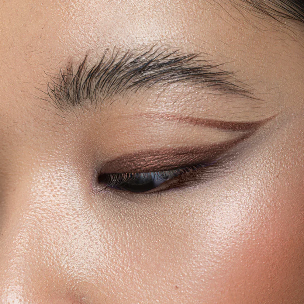 One-Swipe Gel Eyeliner